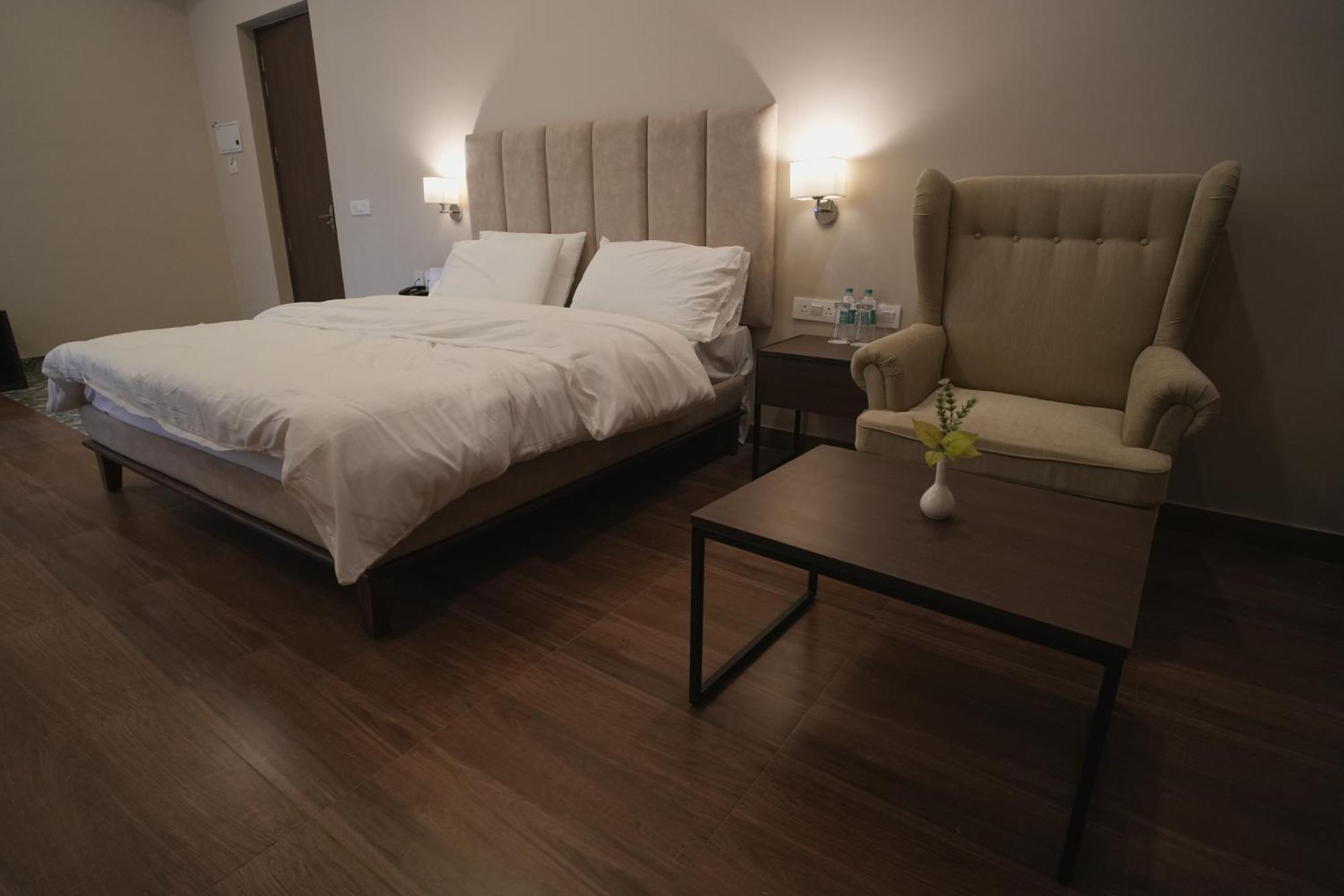 Mohali Tdi Club Retreat Sector-110酒店 外观 照片