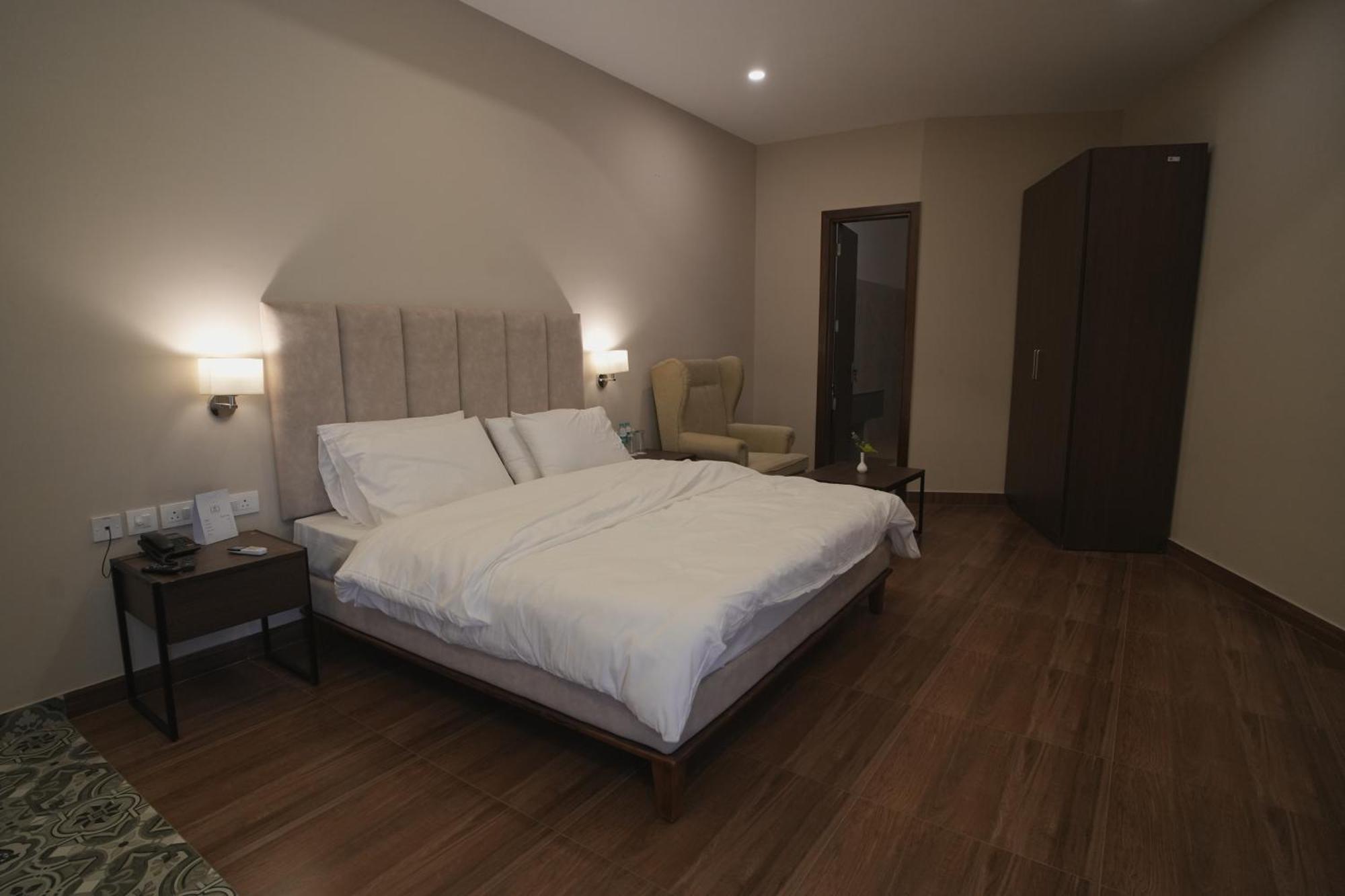 Mohali Tdi Club Retreat Sector-110酒店 外观 照片
